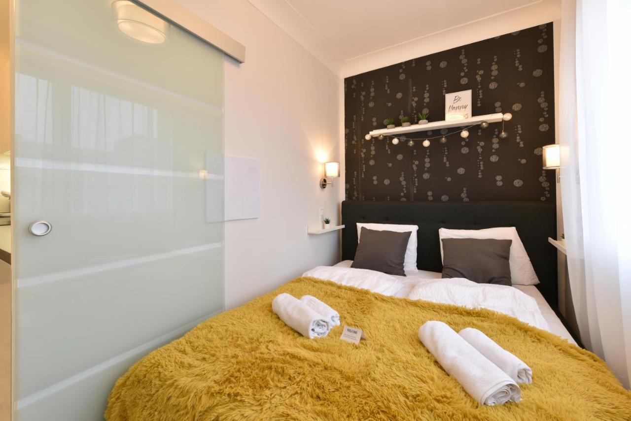Kiralykut 1 Apartman - Ingyen Parkolas, Bicajok, Ac セーケシュフェヘールヴァール エクステリア 写真