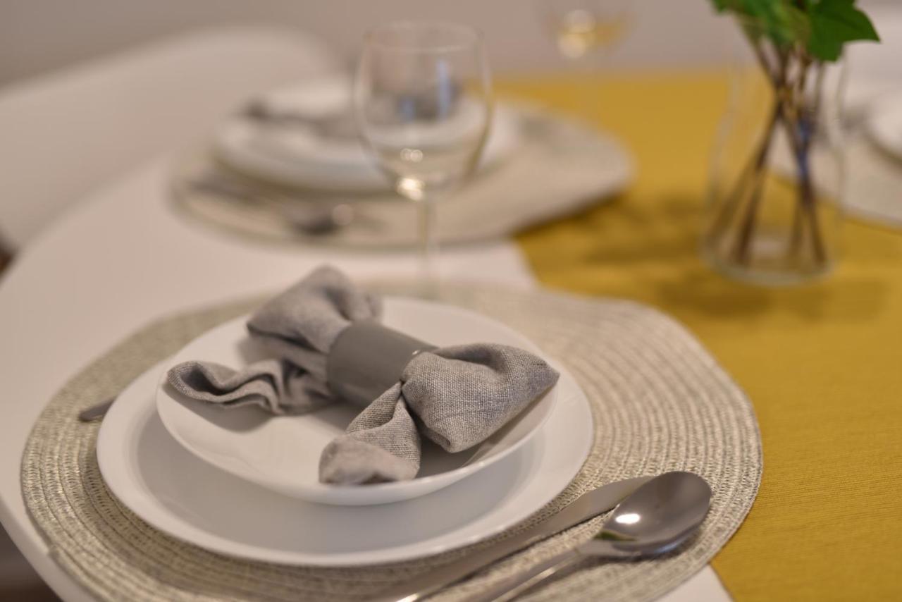 Kiralykut 1 Apartman - Ingyen Parkolas, Bicajok, Ac セーケシュフェヘールヴァール エクステリア 写真