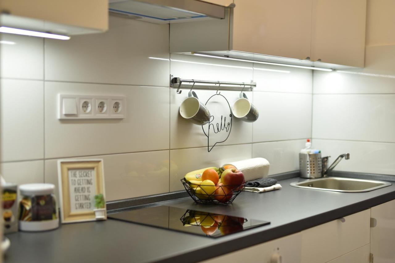Kiralykut 1 Apartman - Ingyen Parkolas, Bicajok, Ac セーケシュフェヘールヴァール エクステリア 写真